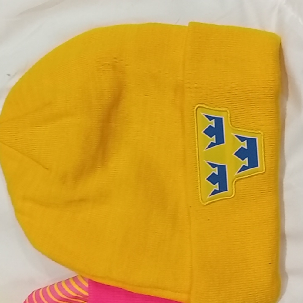 Caps - Picture 2 of 3